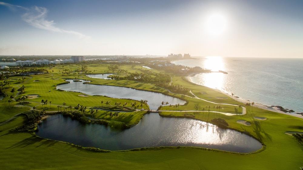 Harborside Resort & Vacation Rentals At Atlantis Насау Екстериор снимка