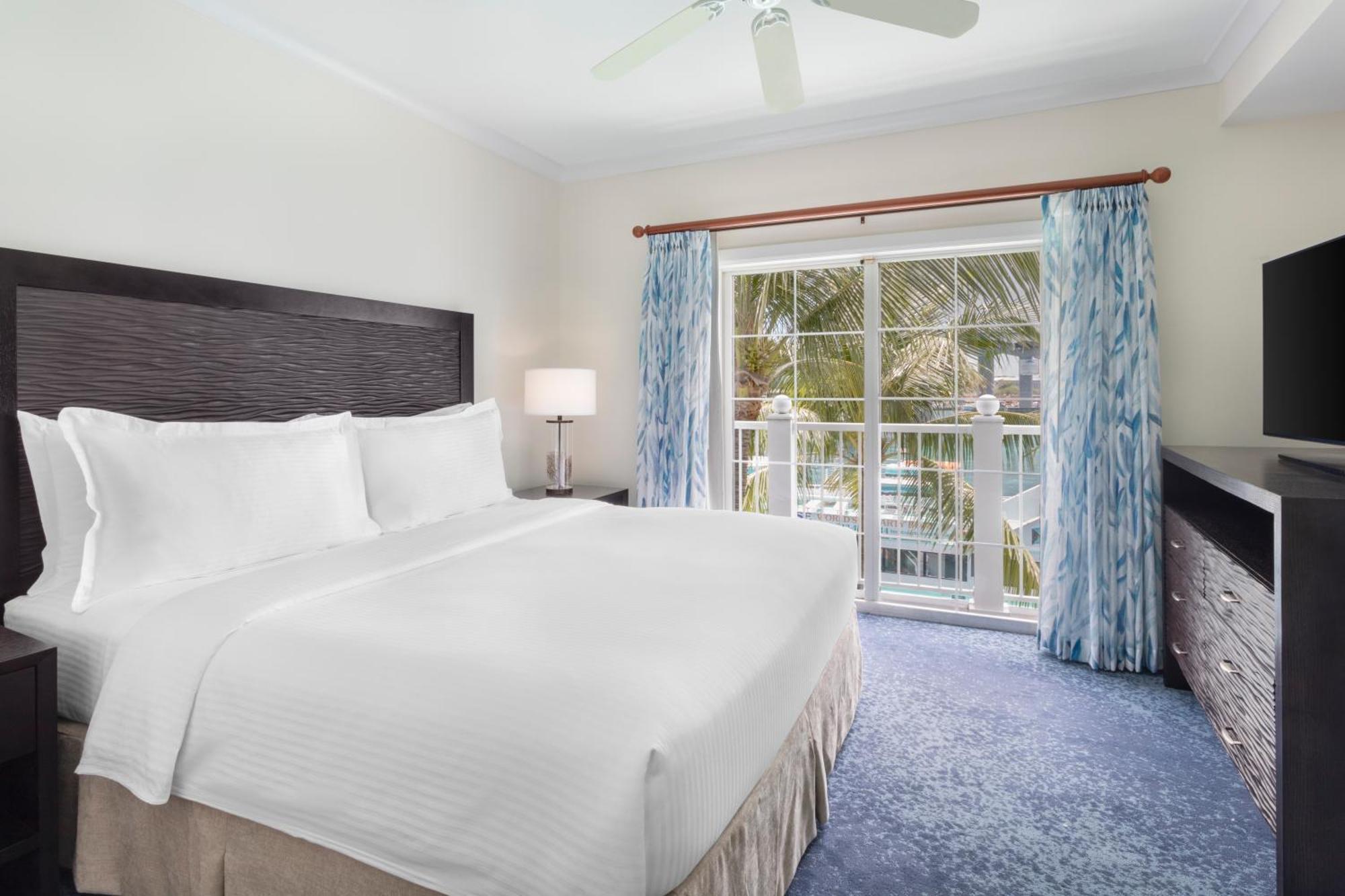 Harborside Resort & Vacation Rentals At Atlantis Насау Стая снимка